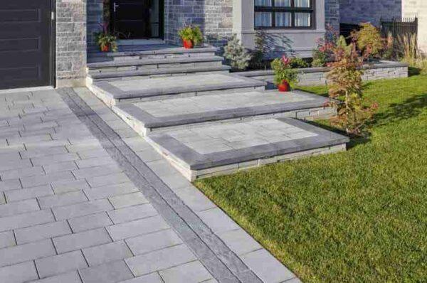 Mondrian Plus 80 Small Rectangle Paver - Image 1