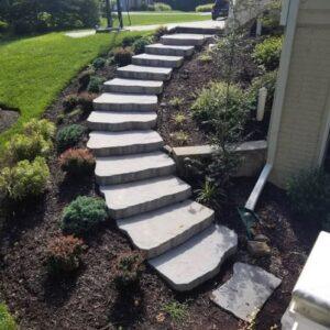 MAYA Step | Techo-Bloc