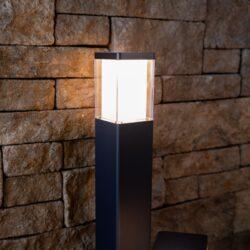 BOLD Cube High 24" Low Voltage LED Path Light – Black Anodized Aluminum with 360° Glow