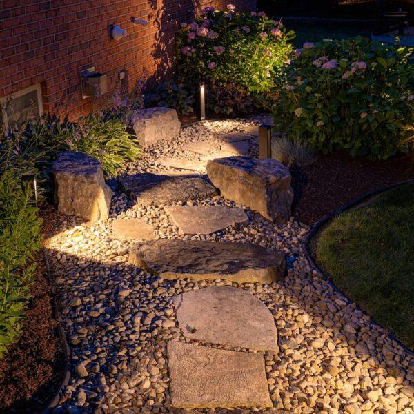 BOLD Dax High 19" Low Voltage LED Path Light – Black Anodized Aluminum with Adjustable Beam - Image 6