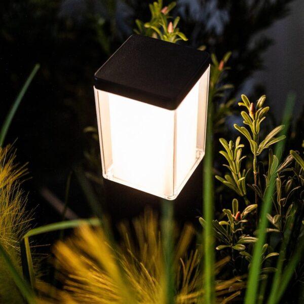 cube-low-15-inch-led-path-light-low-voltage-black-anodized-aluminum BOLD Cube Low 15" Low Voltage LED Path Light – Black Anodized Aluminum with 360° Glow - Image 1