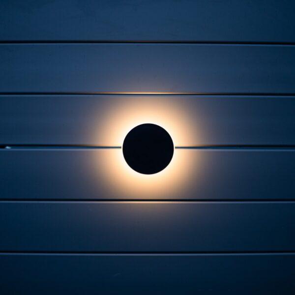 BOLD Silo Backlit 4 Low Voltage LED Wall Light – 100mm (4-Inch) Round, Black Polycarbonate with 360° Glow - Image 7